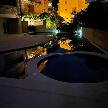 Apartment Dalmatien Traumhaus Макарска Экстерьер фото